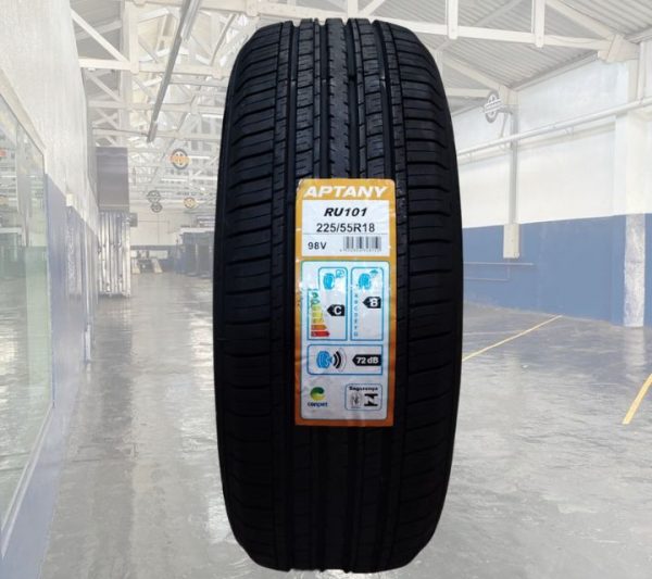 Pneu 225/55R18 Aptany RU101 98V