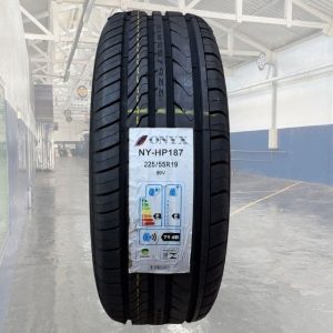 Pneu 225/55R19 Onyx NY HP187 99V
