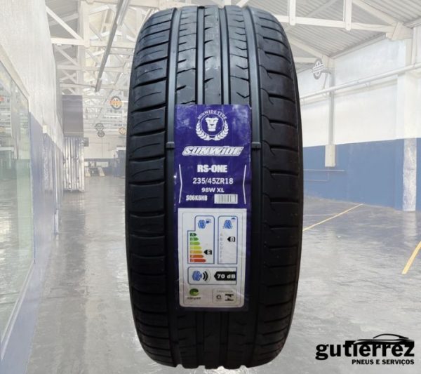 Pneu 235/45R18 Sunwide RS One 98W