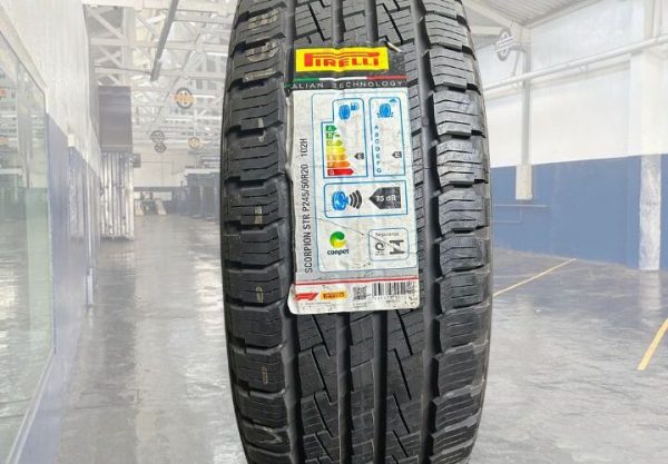 Pneu 245/50R20 Pirelli Scorpion STR 102H