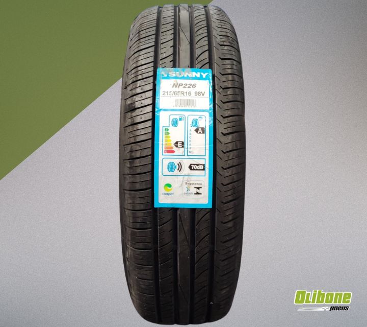 Pneu 215/65R16 Sunny NP226 98V